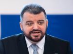 Skupina bývalých politikov vyzvala prezidentku, aby dala posúdiť zmluvu s USA