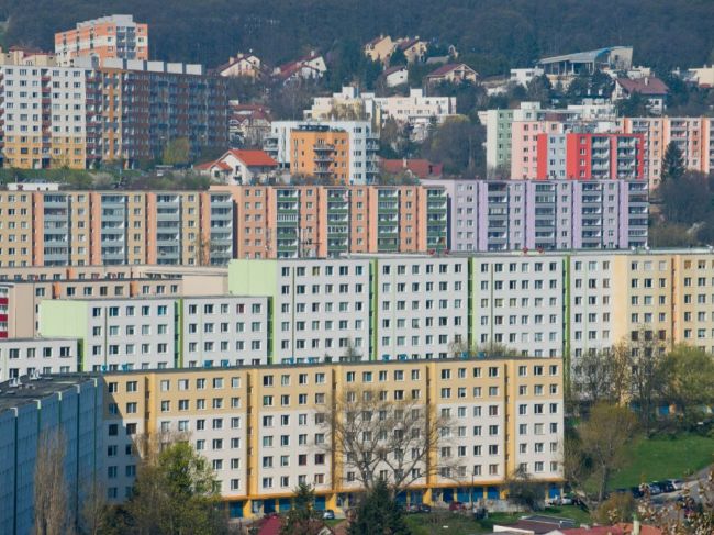 Záujem o nové bývanie v hlavnom meste klesá pre extrémne ceny