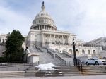 Až 58 percent Američanov si myslí, že americkej demokracii hrozí kolaps