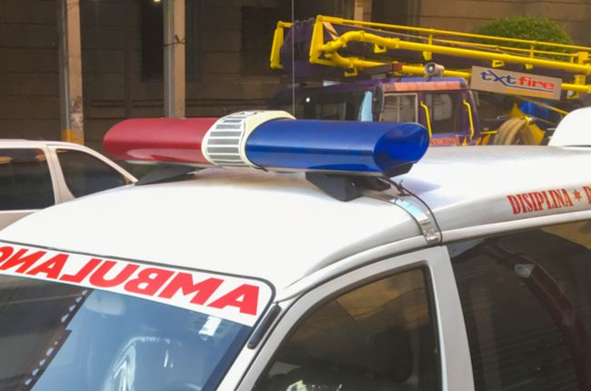 Nákladné auto narazilo do stromu, zomrelo 13 ľudí