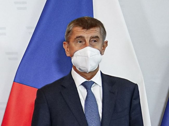 Mandátový a imunitný výbor odporučil vydať Babiša na trestné stíhanie