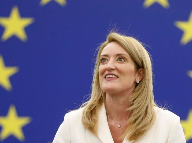 Slovenskí europoslanci vo voľbe podporili Metsolovú za šéfku EP