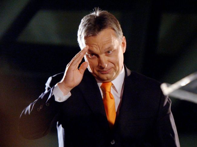 Orbán a Trump si telefonicky vzájomne vyjadrili politickú podporu