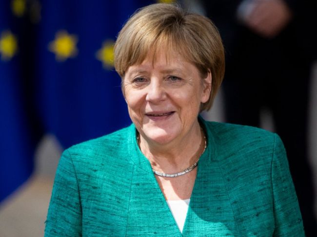 Merkelová odmietla pracovnú ponuku z OSN, pracuje na memoároch