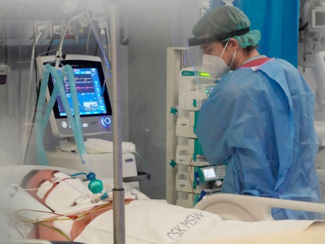 Poľsko hlási rekordných vyše 40.000 prípadov nákazy