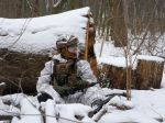 Ukrajina tvrdí, že zhromaždených ruských vojakov nie je na veľký útok "dostatok"