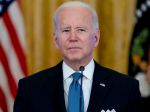 Biden telefonoval so Zelenským, Ukrajine prisľúbil podporu