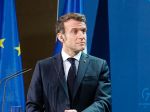 Macron: Rozhovory o jadrovej dohode s Iránom je potrebné "urýchliť"