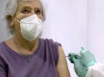 Imunológ Altmann: Posilňujúce očkovanie je iba núdzovým riešením