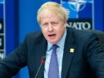 Johnson: Ruská invázia na Ukrajinu by bola pohromou, sankcie budú okamžité