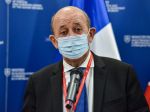 Le Drian nateraz nevidí na ruskej strane zámer podniknúť inváziu na Ukrajinu