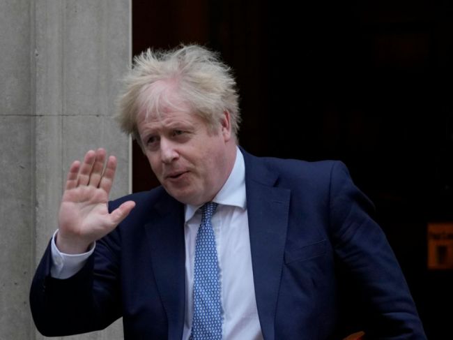 Johnson telefonoval s Putinom o riešení ukrajinskej krízy