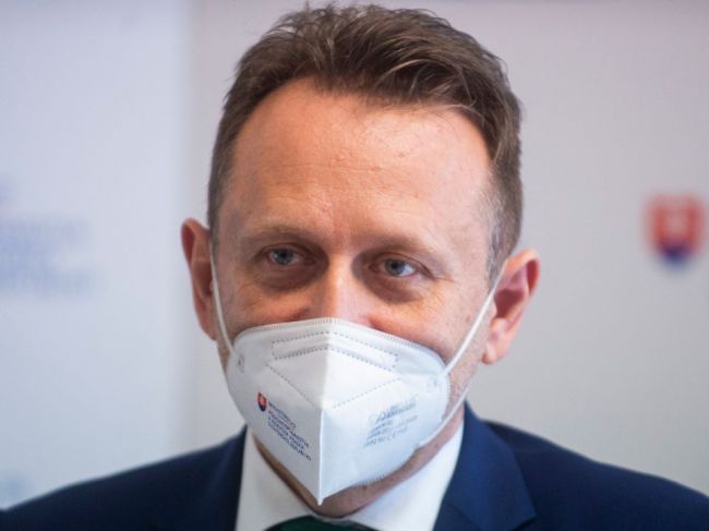 Simon a Hlina vyzvali premiéra, aby odvolal agroministra Vlčana