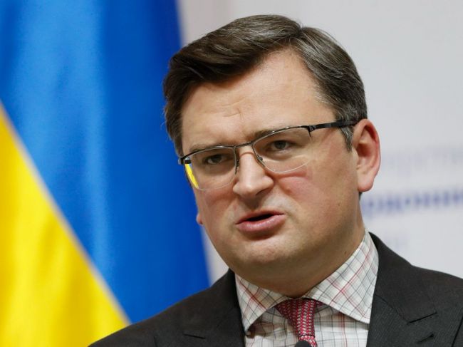 Kuleba: Rusko sa snaží "vraziť klin" medzi Kyjev a Západ