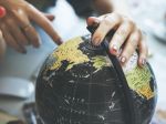 Len tretina Američanov dokázala nájsť Ukrajinu na mape Európy