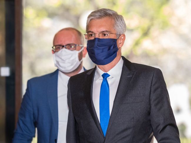 MZVEZ SR rozhodlo o stiahnutí rodín vyslaných zamestnancov v Kyjeve a Užhorode
