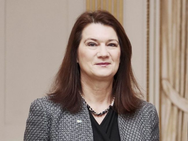 Švédsko vyzýva svojich občanov, aby opustili Ukrajinu