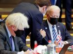 Johnson a Biden sa zhodli, že Západ musí ostať jednotný pri odolávaní Rusku