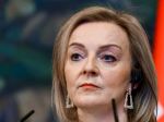 Trussová: Ruský útok na Ukrajinu by mohol povzbudiť ďalších agresorov