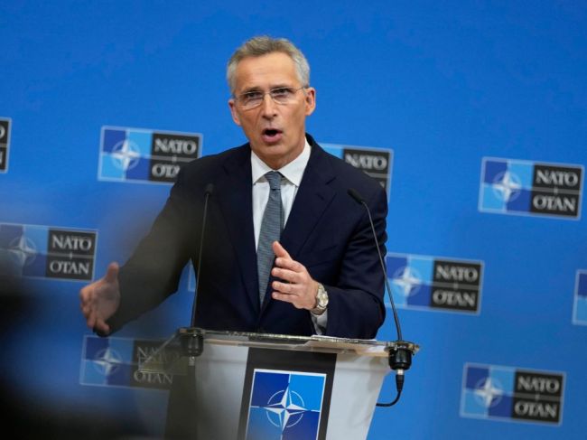 Stoltenberg: Ministri obrany NATO budú riešiť najvážnejšiu krízu v Európe