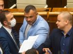Miroslav Suja má zaplatiť pokutu 1000 eur za obliatie Matoviča