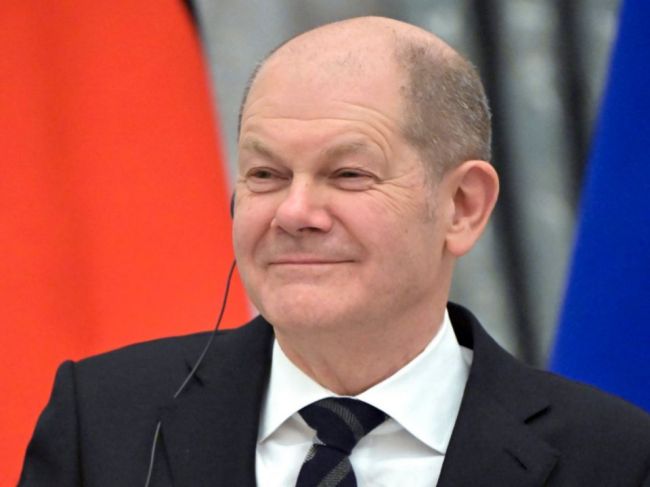 Nemecký kancelár Scholz ohlásil rozsiahle uvoľňovanie opatrení