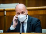 Naď: Spojenci z NATO nemajú dôkazy o odsune ruských vojsk od hraníc