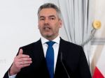 Nehammer spochybnil odsun ruských síl z Krymu, útok na Ukrajinu je stále možný