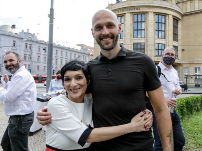 Voľby by vyhral Hlas-SD, Progresívne Slovensko zaznamenalo posun