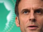 Macron vyzval na ukončenie ostreľovania na východe Ukrajiny