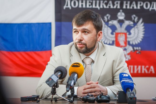 Líder separatistov Pušilin: Situácia sa zhoršuje, všetci muži musia ísť bojovať