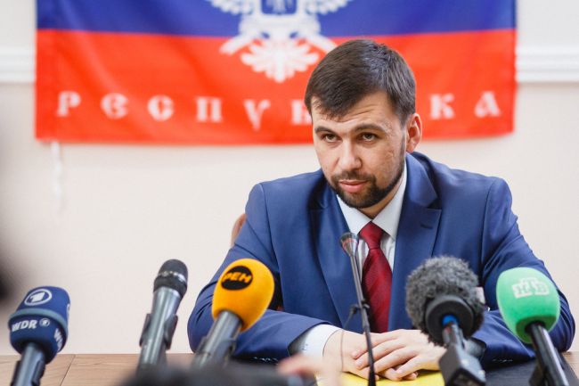 "Republiky" v Donbase žiadajú Rusko o uznanie nezávislosti a spoluprácu v obrane