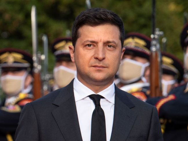 Ukrajinský prezident žiada od Západu "jasnú podporu"