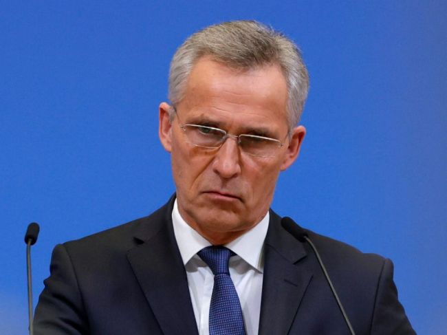Stoltenberg: Všetko nasvedčuje tomu, že Rusko pripravuje útok na Ukrajinu