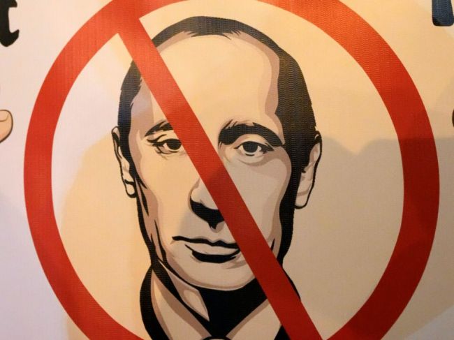 Kaczyňski: Sankcie Západu voči Rusku by sa mali týkať i samotného Putina