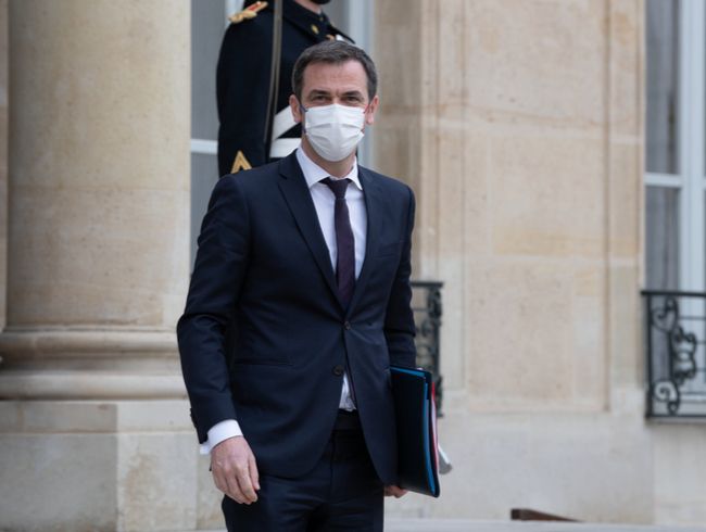 Poslanci francúzskeho parlamentu schválili interrupcie do 14. týždňa tehotenstva