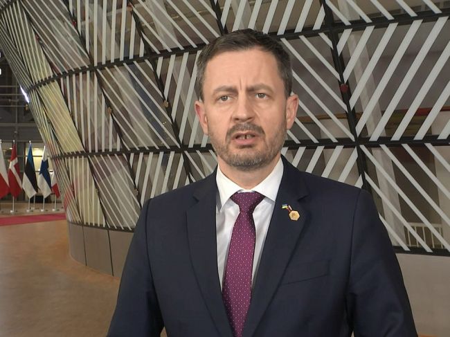 Premiér: Na Rusko by mali byť uvalené čo najprísnejšie sankcie