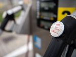 Pohonné látky opäť zdraželi, výnimkou bol stlačený plyn CNG