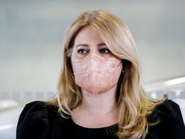 Čaputová odišla na mimoriadny samit NATO, hovorí o jasnom signáli obrany