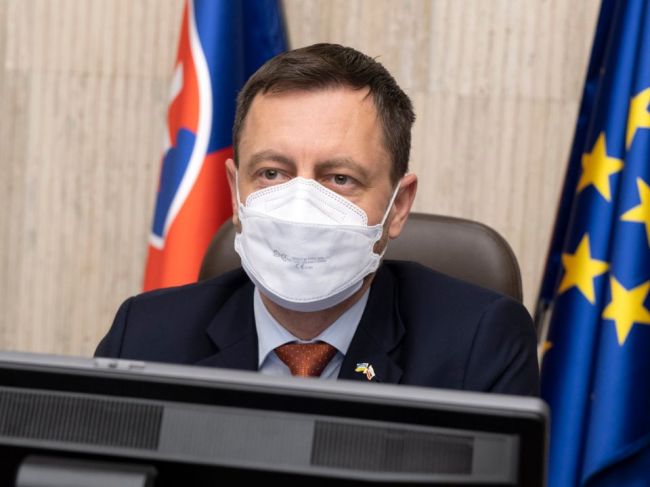 Vláda diskutuje o vyhostení ruských diplomatov