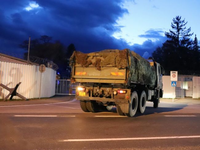 MO SR apeluje na dodržiavanie zákazu fotografovania v okolí vojenských objektov