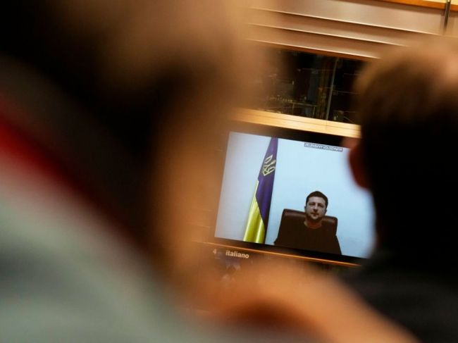 Európski liberáli udelili členstvo ukrajinskej vládnucej strane Sluha ľudu