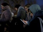 Španielsko prijme utečencov z Ukrajiny a posiela ďalších vojakov do Lotyšska