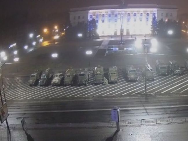 Ruskí vojaci sú už v uliciach Chersonu, dobyli stanicu a prístav