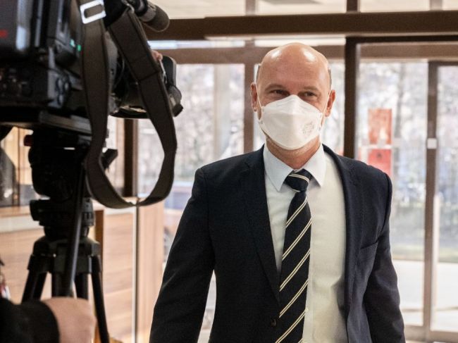 Gröhling: Vzdeláva sa 95,9 % žiakov, individuálna izolácia zafungovala
