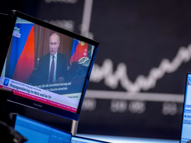 Ruské akcie obchodované v Londýne stratili za dva týždne 98 %