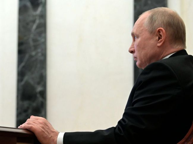 Putin zvolá Bezpečnostnú radu Ruskej federácie, Peskov vylúčil stanné právo
