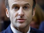 Macron oznámil, že bude kandidovať vo francúzskych prezidentských voľbách
