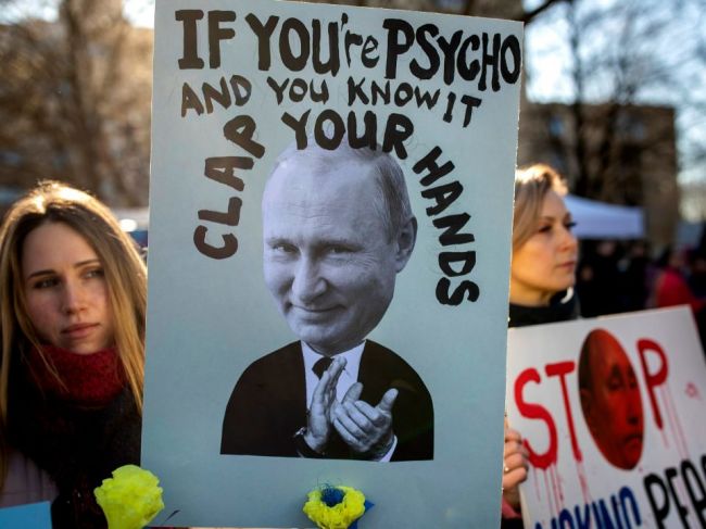 Peskov vyzval Rusov, aby sa zjednotili okolo Putina