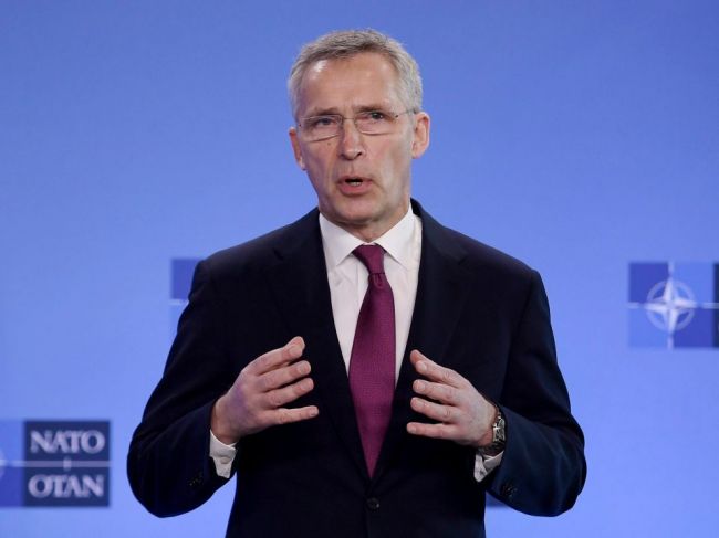 Stoltenberg: NATO nevyhlási bezletovú zónu nad Ukrajinou
